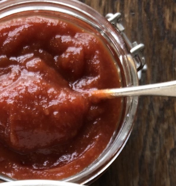 Homemade tomato ketchup