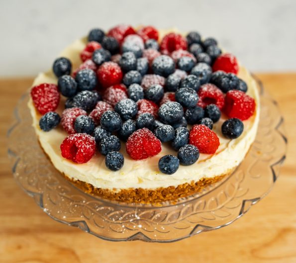 Lemon and ginger no-bake cheesecake